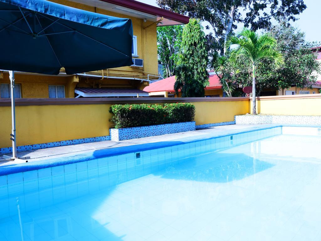Hotel La Corona De Lipa Lipa City Exterior foto